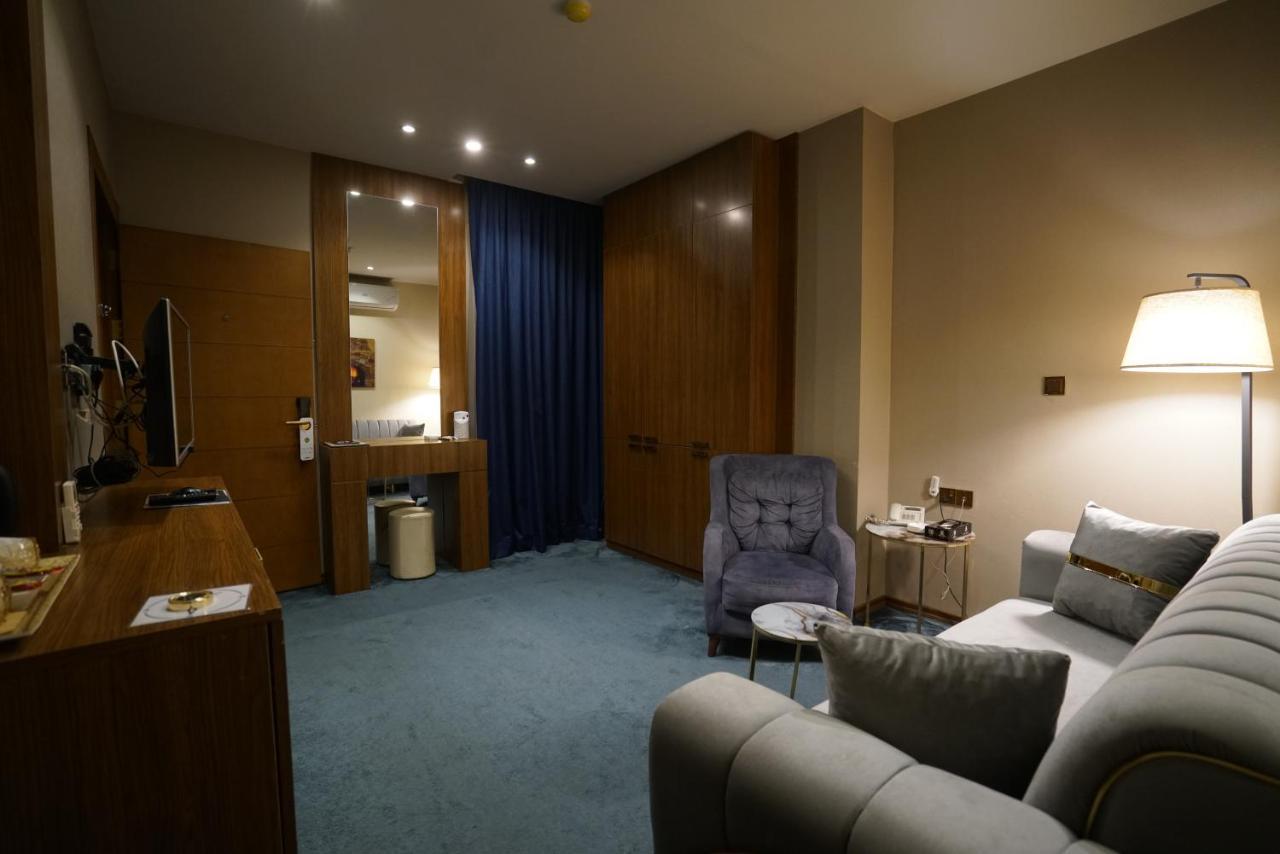 Gratus Hotel Эрбиль Экстерьер фото